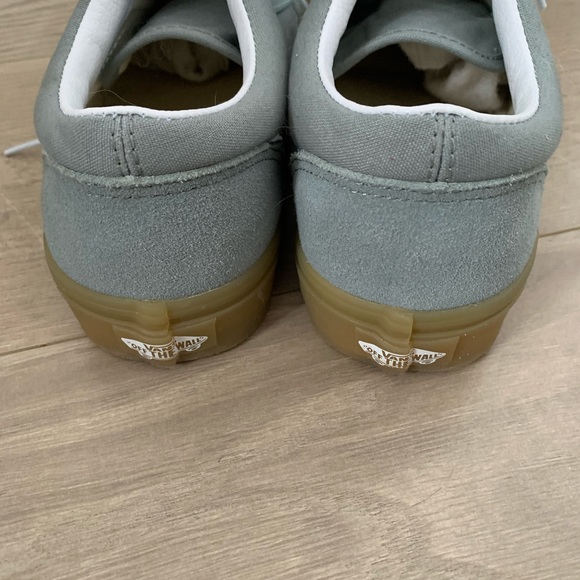 Ladies size 9 Men’s size 7.5 Vans - Picture 2 of 4